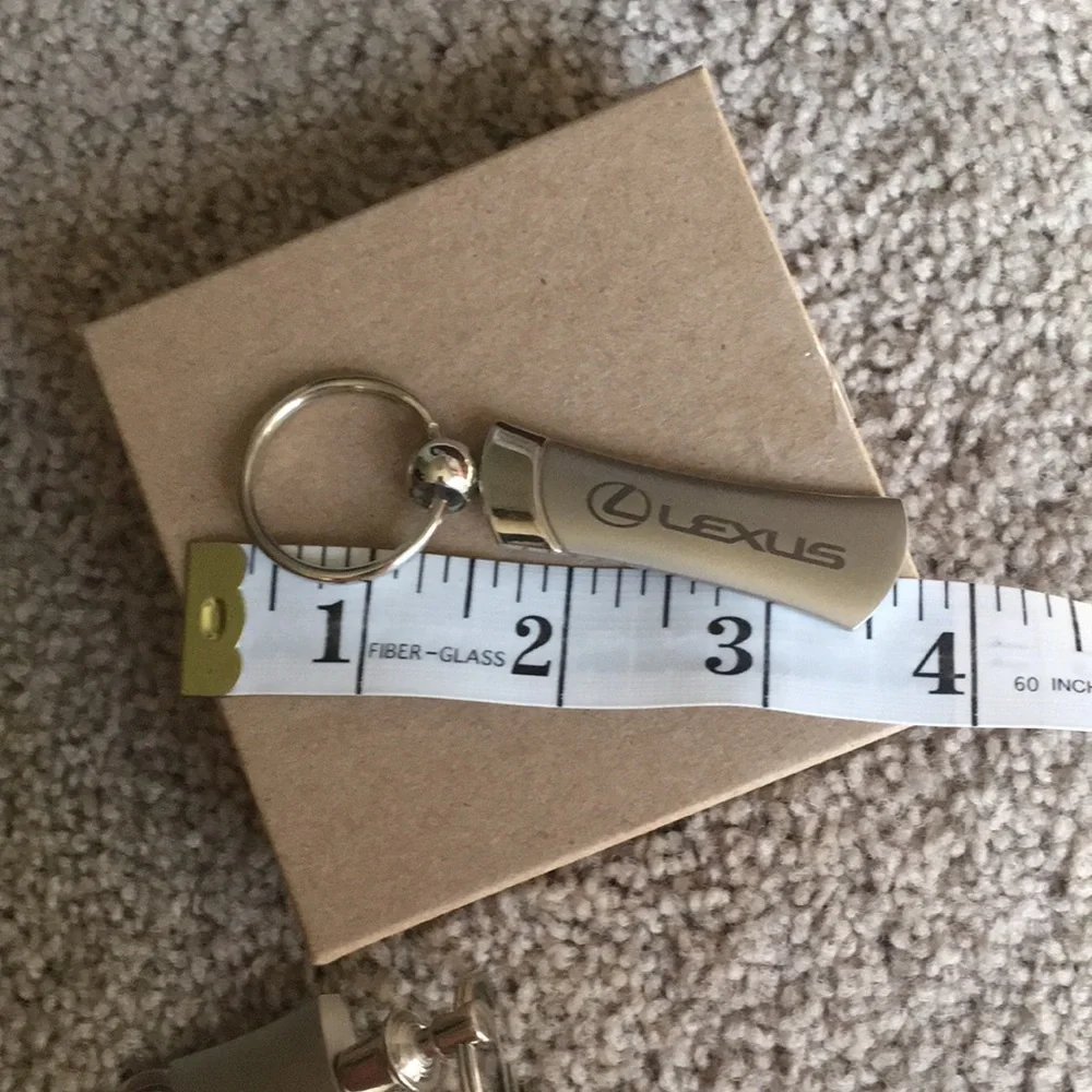 Lexus silver keychains - Picture 4 of 5